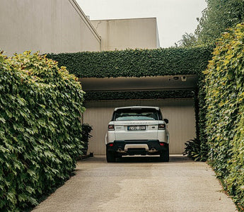 LED Canopy Light vs. Traditional Garage Light: Which Is Better?