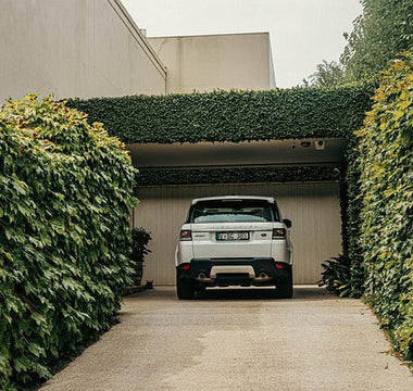 LED Canopy Light vs. Traditional Garage Light: Which Is Better?